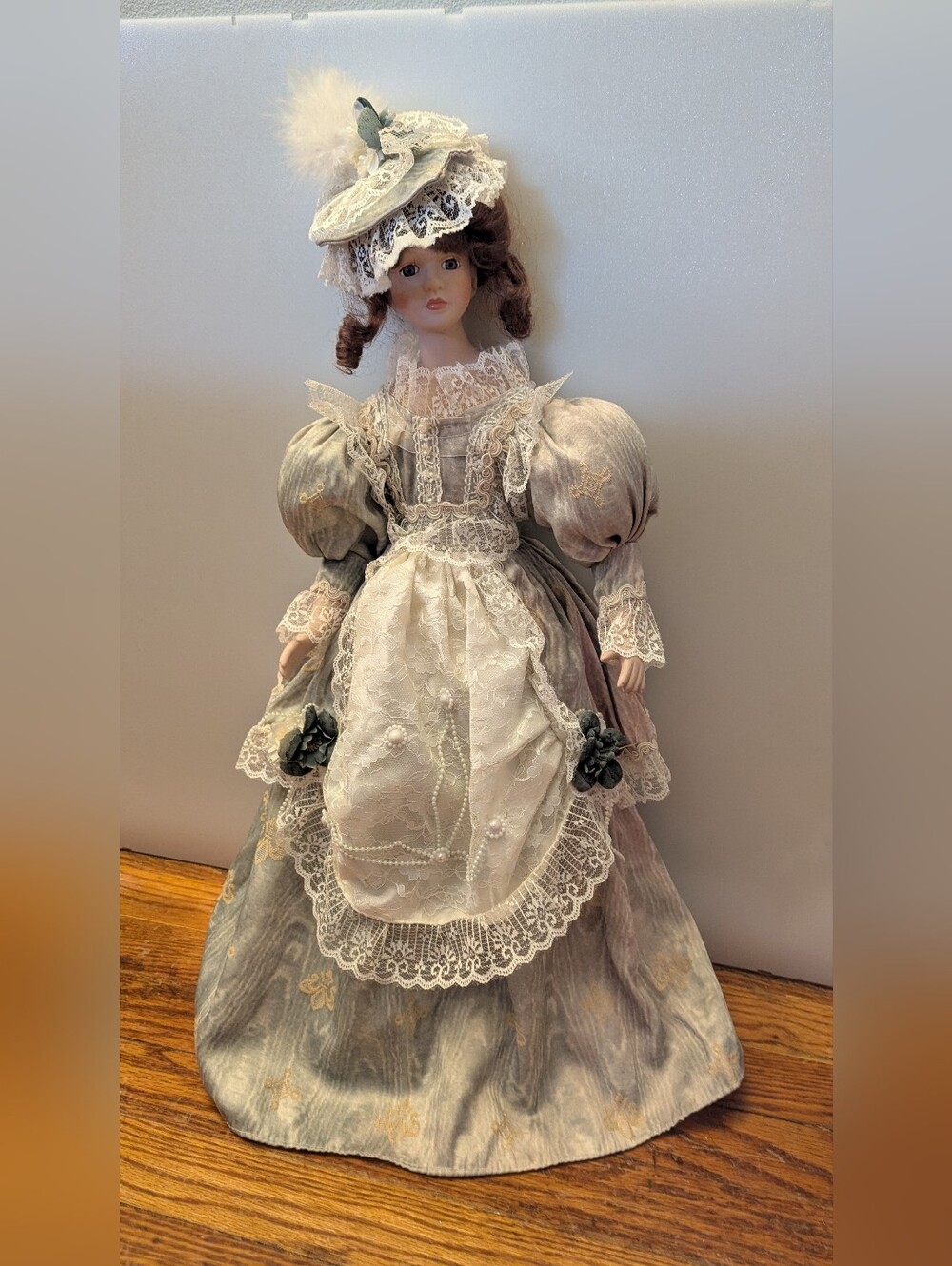 Vintage Collectible Victorian Style Ashley Belle Porcelain Doll 24". Stamped